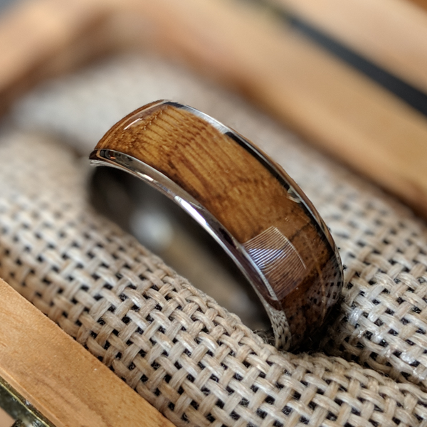Silver Whiskey Barrel Ring - Mens Tungsten Ring Whiskey Wood Wedding B–  Pillar Styles